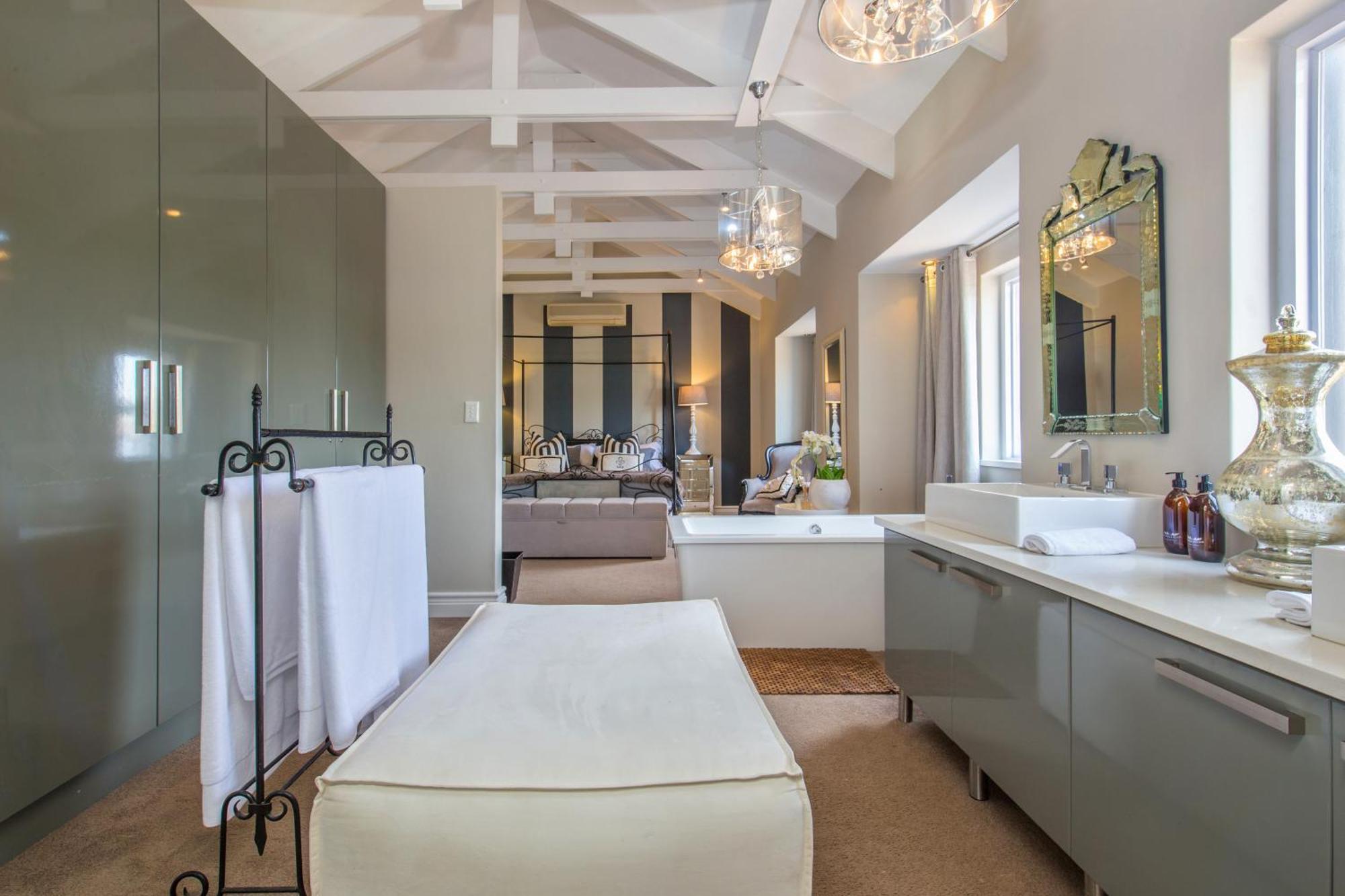 Thesen Harbour Town Apartments @ Beautiful Knysna Villas ห้อง รูปภาพ